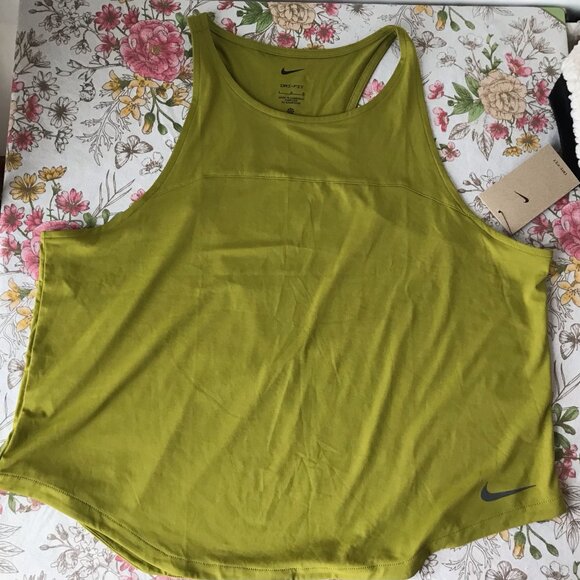 Nike Dri Fit Tank Top-Women-NWT - Picture 2 of 7